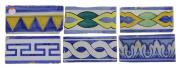 Lote 20 - CONJUNTO DE AZULEJOS DE FRISO - Composto por 6 unidades. 5 do séc.. XIX com motivos geométricos, e 1 em tom amarelo e azul do séc. XVIII. Dim: 13x6 cm. Nota: sinais de uso. Falhas e defeitos, esbeiçadelas