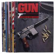 Lote 133 - GUN - O MUNDO DA ARMA LIGEIRA, REVISTAS - 11 Vols., do nº 1 ao nº 8; e nºs 33, 47 e 72. Editora: G&Z Edições, Lisboa. Dim: 28x21 cm. Encadernações de capa de brochura. Profusamente ilustradas. Nota: revistas invulgares e curioso. Sinais de manuseamento