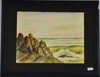 Lote 4 - Daniel (ORIGINAL), aguarela s/papel, motivo "Praia junto à Ericeira", assinada, datada de 1930, num moldura singela (mancha colorida: 26x32cm; moldura: 37x47cm). NOTA: interessante aguarela do artista popular Daniel. Obra muito bela e decorativa.