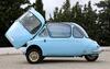 Lote 6056 - HEINKEL - Modelo Trojan 153, ano 1962, azul, 11.588 km (no odómetro), 174 c.c., 9 cv, combustível gasolina. Veículo similar restaurado à venda por € 24.000 (£ 20.000). Vendido com Registo e matrícula Português. Consultar valor indicativo em ht - 13