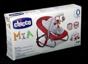 Lote 15 - CHICCO, ESPREGUIÇADEIRA DE BEBÉ - Chicco Mia, Refª 00 079097 260 000, até 9 kg, + 0 meses, cor vermelho e cinzento, com almofada ergonómica, encosto e posição reguláveis, tecidos amovíveis e laváveis, com barra de brinquedos. Dim: 70 cm de comprimento (aprox.). Nota: sinais de uso, pouco usada, em bom estado e limpo. Com caixa de origem