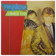 Lote 19 - CHINESE EYES, FANCY - Maxi-Single. Disco de vinil de 45 RPM, 12. Portugal, 1984. Nota: sinais de uso. Não testado