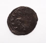 Lote 21 - MOEDA ROMANA - Sec. III. Gallienus (253-268). Imagem do Imperador / Cavalo. Sem classificação atribuída, cabe ao licitante atribuir a classificação e a valorização que entender correta