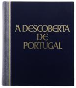 Lote 2286 - Á DESCOBERTA DE PORTUGAL, LIVRO - Edição das Selecções do Reader's Digest, Lisboa, 1984. 2ª Edição. Dim: 27x23 cm. Encadernação cartonada com ferros a ouro. Nota: sinais de manuseamento e desgastes