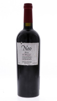 Lote 3164 - NEO 2000 - Garrafa de Vinho Tinto Espanhol, Neo 2000, Ribera del Duero, Denominación de Origen, Espanha, (750ml - 13,5%vol.). Nota: garrafa idêntica à venda por € 30,20 (USD 34,99). Consultar valor indicativo em https://chambersstwines.com/Pro