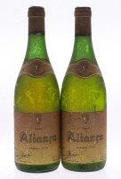 Lote 3172 - ALIANÇA BRANCO - 2 Garrafas de Vinho Branco Seco, Caves Aliança, Vinícola de Sangalhos, (750ml - 11%vol.)