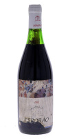 Lote 3178 - ESPORÃO 1989 - Garrafa de Vinho Tinto, Esporão 1989, Herdade do Esporão, Finagra, (750ml - 12%vol.). Nota: garrafa idêntica à venda por € 49. Rótulos danificados. Apresenta ligeira perda adequada ao período de engarrafamento. Consultar valor i