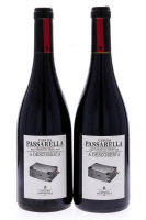 Lote 3231 - CASA DA PASSARELLA 2012 - 2 garrafas de Vinho Tinto, DOC Dão, Sub-Região da Serra da Estrela, Casa da Passarella, A Descoberta, 2012, O Abrigo da Passarella, Gouveia, (750ml - 13,5%vol.)