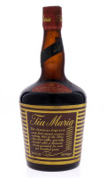 Lote 3349 - LICOR TIA MARIA - Garrafa de Licor de Café, Tia Maria, The Jamaican Liqueur, Jamaica, (750ml - 27,5%vol.). Nota: apresenta ligeira perda