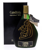 Lote 3383 - AGUARDENTE CAPUCHINHA - Garrafa de Aguardente Velha, Caves Primavera, (700ml - 38%vol.). Nota: garrafa idêntica à venda por € 25,50. Em caixa de cartão original. Consultar valor indicativo em http://www.garrafeiraspedro.pt/AGUARDENTE-VELHA-CAP