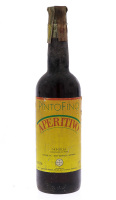 Lote 3433 - APERITIVO PINTO FINO - Garrafa de Vinho Aperitivo, Pinto Fino, Montilla, Denominacion de Origen, Alvear, Espanha, (700ml - 14,5%vol.). Nota: rótulos ligeiramente danificados