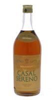 Lote 3726 - BRANDY CASAL SERENO - Garrafa de Brandy, Francisco Matias, Torres Vedras, (980ml - 39%vol.). Nota: garrafa idêntica à venda por € 19,50. Consultar valor indicativo em https://www.garrafeiranacional.com/brandy-casal-sereno-1l.html