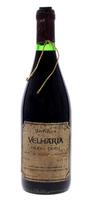 Lote 3839 - VELHARIA GARRAFEIRA 1980 - Garrafa de Vinho Tinto, Colheita de 1980, Adega Cooperativa De Labrugeira, (750ml - 11,6%vol). Nota: garrafa idêntica à venda por € 18,50. Lacre algo danificado. Consultar valor indicativo em https://www.garrafeirana