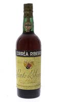 Lote 3975 - PORTO RIBEIRO - Garrafa de Vinho do P*orto, Tinto Aloirado, Meio Doce, Corrêa Ribeiro, Vila Nova de Gaia, (750ml aprox.). Nota: garrafa antiga, apresenta ligeira fuga