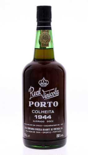 Lote 3994 - PORTO REAL VINÍCOLA 1944 - Garrafa de Vinho do Porto, Aloirado Doce, Colheita de 1944, Envelhecido em Casco, Engarrafado em 1987, Real Vinícola, (750ml - 20%vol.). Nota: garrafa idêntica à venda por € 215. Consultar valor indicativo em https:/