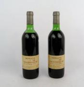 Lote 337 - Lote de 2 garrafas de vinho tinto Domaine de Valloncourt, Côtes du Lubéron( região " C. du Rhone") , de 1982 NOTA: para coleccionador. 