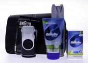 Lote 20 - BRAUN, ELECTRIC SHAVE & GO/GILLETTE – Estojo com máquina de barbear, modelo Mobile Shave M-90, Gillette Anti Perspirant, 200 ml, Gillette Series Pre Shave, 150 ml e Gillette After Shave Moisturiser, 50 ml. Estojo preto da marca 4 unidades. Dim: 16x23x11 cm (estojo). Nota: sem uso, sinais de manuseamento, com brochura informativa. Conjunto ideal para viagem