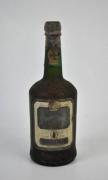 Lote 476 - Lote de garrafa de Vinho do Porto; Sandeman; Tawny; para coleccionador 