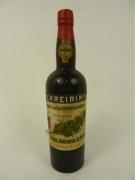 Lote 535 - Lote de garrafa de Vinho do Porto; Ferreirinha Quinta da Granja; garrafa muito antiga