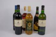 Lote 568 - Lote de 12 garrafas de Vinho estrangeiro, como San Huberto, Marqués de Cacéres, Faustino, Cordier, Santa Ines