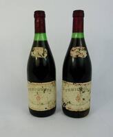 Lote 2 garrafas de vinho tinto Periquita reserva de 1982