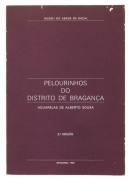 Lote 1993 - PELOURINHOS DO DISTRITO DE BRAGANÇA, LIVRO - Edição do Museu Abade de Baçal, Bragança, 1982. 30 Págs. Dim: 24x17 cm. Encadernação de capa de brochura. Profusamente ilustrado com a reprodução de 30 aguarelas de Alberto de Sousa. Nota: sinais de manuseamento e desgastes