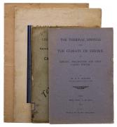 Lote 1999 - CONJUNTO DIVERSO DE OPUÚSCULOS SOBRE A COSTA DO SOL (ESTORIL / CASCAIS) - 4 Vols. "The Thermal Springs and The Climate of Estoril in Chronic Rheumatism and Gout During Winter", de D. G. Dalgado, Partis, 1910; "Terrenos da Marinha - Legitima Defesa da Câmara Municipal de Cascaes", Coligidos por Francisco Pinto Coelho, 1902; "Climat de la Côte du Soleil", de Armando Narciso e Marques da Mata, Lisboa, 1938; "Clima da Costa do Sol", de Armando Narciso e Marques da Mata, Lisboa, 1930. Dim