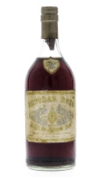 Lote 3011 - MOSCATEL DE SETÚBAL 1950 - Garrafa de Vinho Generoso Moscatel Roxo, Região Demarcada de Setúbal, José Maria da Fonseca, Azeitão, (750ml - 18%vol.). Nota: garrafa idêntica à venda por € 595. Consultar valor indicativo em https://www.garrafeiran