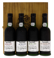 Lote 3020 - PORTO TAYLOR'S UM SÉCULO DE PORTO - Conjunto de 4 garrafas de Vinho do Porto, 10, 20, 30 e 40 Anos, engarrafadas em 1996, Taylor, Fladgate & Yeatman, Vila Nova de Gaia, (375ml - 20%vol.). Nota: Conjunto idêntico à venda por € 267,50. Em caixa/