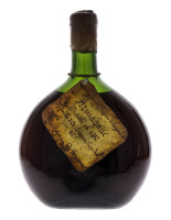 Lote 3022 - ARMAGNAC DOMAINE DU BARON A CAZAUBON 1912 - Garrafa de Armagnac, destilado em 1912, Ducastaing Vic Fezensac, França, (750ml aprox.). Nota: garrafas de Ducastaing atingem valores de venda superiores a € 375. Consultar valor indicativo em https: