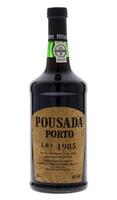 Lote 3843 - PORTO POUSADA 1985 - Garrafa de Vinho do Porto, Pousada, Late Bottled Vintage 1985, com rótulo de cortiça, engarrafado em 1990, Manoel Poças Júnior, Vila Nova de Gaia, (750ml - 20%vol.). Nota: garrafa idêntica à venda por € 80. Este vinho prov