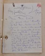 Lote 17 - ESTADO NOVO - DOCUMENTOS MANUSCRITAS PELO DR. MARTINHO DO ROSÁRIO - Documento com 7 páginas, pseudónimo de Bernardo Santareno, dirigida ao secretário particular de Salazar a pedir alguns favores sobre a célebre peça de teatro "A Promessa", para que esta fosse representada por Amélia R. Colaço, visto a censura a ter proibido. Bernardo santareno vem pedir ajuda ao seu amigo para desbloquear a situação. De lembrar, os problemas sentidos devido à sua orientação sexual. Coleção particular. 