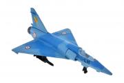 Lote 17 - MAISTO, MIRAGE 2000C – Modelo miniatura de caça militar. Miniatura à escala não inscrita. Em metal azul camuflado, com componentes em plástico. Made in China. Dim: 13 cm de comprimento. Nota: sinais de uso, bem estimado