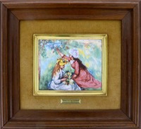 Lote 102 - RENOIR (1841-1919) - Placa de esmalte a fogo à maneira de Limoges, motivo "Jovens Colhendo Flores". Dim: mancha 12x15 cm. Dim: moldura 31x34 cm. Nota: o verso da obra inclui um certificado da Galeria El Greco, referindo que pertence à colecção 