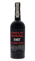 Lote 2019 - PORTO QUINTA DO NOVAL VINTAGE 1987 - Garrafa de Vinho do Porto, Vintage 1987, engarrafado em 1989, Quinta do Noval, Vila Nova de Gaia, (750ml - 20%vol.). Nota: garrafa idêntica à venda por € 139. Consultar valor indicativo em https://www.garra