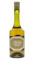 Lote 2174 - CALVADOS PÈRE FRANÇOIS - Garrafa de Fine Calvados, Père François, V.S., envelhecido em cascos de carvalho, (70cl - 40%vol.). Garrafa idêntica à venda por € 43,57. Nota: esta garrafa possui ainda o antigo selo do IVV. Consultar valor indicativo