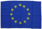Lote 15 - BANDEIRA DA UNIÃO EUROPEIA - Em tecido impermeável, de cores azul e amarela com estrelas no meio. Dim: 135x90 cm. Nota: sinais de uso