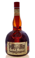 Lote 2059 - LICOR GRAND MARNIER MAGNUM - Garrafa Magnum de Licor de Cognac Triple Orange, Cordon Rouge, Lapostolle, França, (1500ml - 40%vol.).. Nota: garrafa idêntica à venda por € 459,62. Apresenta perda adequada ao período de engarrafamento. Consultar