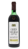 Lote 2350 - CAVES VELHAS 1968 - Garrafa de Vinho Tinto, Caves Velhas, Garrafeira, Colheita 1968, (750ml - 13%vol.).