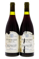 Lote 2367 - POMMARD 1995 - 2 garrafas de Vinho Tinto Francês, Gran Vin de Bourgogne, Pommard Premier Cru 1995, Appellation Controlée, Domaine Rossignol, Cornu et Fils, (750ml - 13,5%vol.). Nota: Garrafas com um valor de venda de € 62 (à venda por € 31 a u