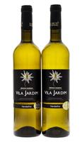 Lote 2609 - VILA JARDIM VERDELHO RESERVA 2015 - 2 garrafas de Vinho Branco DOC - Tejo, com fermentação em barricas de carvalho frances. Tem aromas elegantes a casca de citrinos, cremoso e com grande carácter, (750ml - 13%vol.). Este vinho foi galardoado c