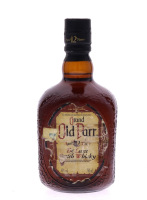 Lote 2723 - WHISKY GRAND OLD PARR - Garrafa de Whisky, De Luxe Scotch Whisky, Escócia, (750ml - 43%vol.). Nota: garrafa idêntica à venda por € 136,99. Consultar valor indicativo em https://www.thewhiskyexchange.com/p/22604/grand-old-parr-bot1970s