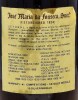 Lote 2793 - MOSCATEL JOSÉ MARIA DA FONSECA 25 ANOS - Garrafa de Vinho Generoso Moscatel de Setúbal, 25 Anos, engarrafado em 1979, José Maria da Fonseca, Azeitão, (750ml). Nota: garrafa idêntica à venda por € 147,50. Apresenta perda adequada ao período de - 4