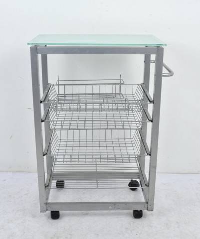 Lote 1294 - Carrinho de cozinha em metal galvanizado, 3 prateleiras de correr em rede, sendo 2 cestos, tampo em vidro temperado, com rodízios, com 90x38x62 cm, Nota: apresenta sinais de uso