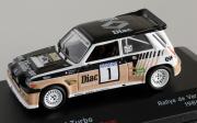 Lote 136 - MINIATURA AUTOMÓVEL DE RALLY - “Renault 5 Maxi Turbo” - François Chatriot -Michel Perin, Rally de Var de 1886 - IXO/ALTAYA, Escala 1:43, com vitrina transparente de proteção e na sua base original, como nova, sem falhas