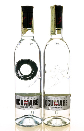 Lote 2084 - RUM OCUMARE - 2 garrafas de Ron, Amazonas, Blanco Especial, (700ml - 40%vol.)