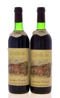 Lote 2239 - QUINTA DO JARDIM 1992 - 2 garrafas de Vinho Tinto, Garrafeira Particular 1992, Douro Região Demarcada, José M. Barros Vizeu, Quinta Das Baldias, Lamego, (750ml)