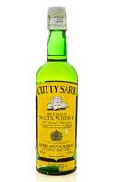 Lote 2286 - WHISKY CUTTY SARK - Garrafa de Whisky, Blended Scots Whisky, Berry Bros & Rudd, Escócia, (700ml - 40%vol.) .Nota: garrafa dos anos 1970s. Garrafa idêntica foi vendida por € 34,17. Rótulo algo danificado. Consultar valor indicativo em https://w