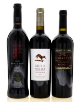 Lote 2327 - GARRAFAS DE VINHO TINTO - Conjunto de 3 garrafas de Vinho Tinto composto por uma garrafa de Conde de Monte Real, Vinho Regional Alentejano, Touriga Nacional e Cabernet Sauvignon 2003, (750ml - 14%vol.), uma garrafa de Alabastro Reserva 2000, V