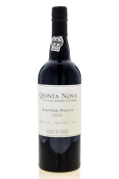 Lote 2408 - PORTO QUINTA NOVA DE NOSSA SENHORA DO CARMO VINTAGE 2005 - Garrafa de Vinho do Porto, Vintage 2005, Engarrafado em 2007, Quinta de Nossa Nova Senhora do Carmo, Covas do Douro, (750ml - 20%vol.). Nota: garrafa com um valor médio de venda por € 